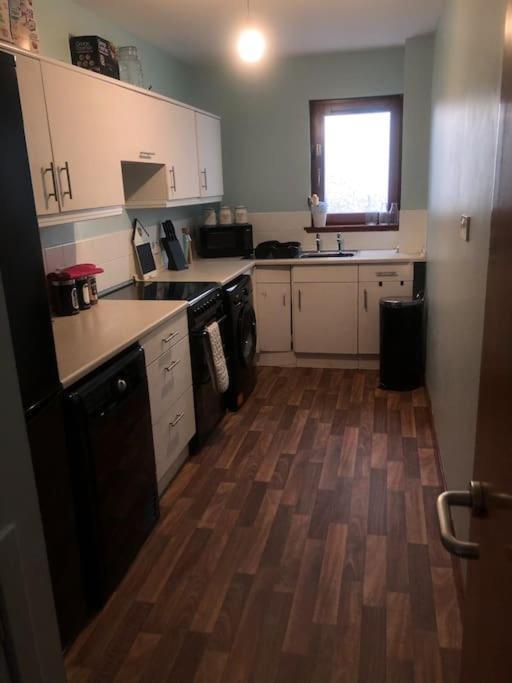 Nevis Apartment Located In Fort William Centre Ngoại thất bức ảnh